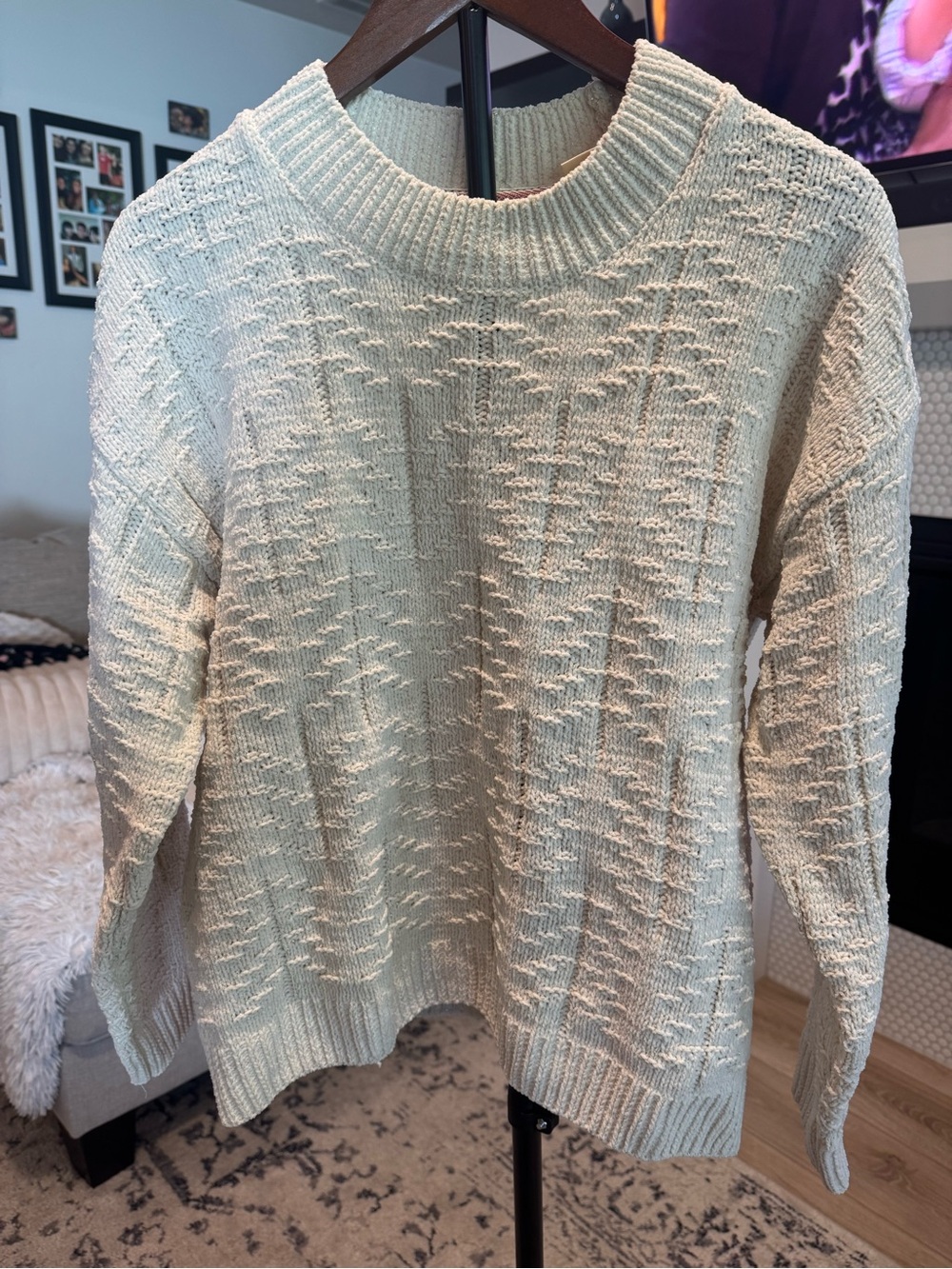 Weatherproof Vintage Women's XL Cream Textured Chenille Knit Crewneck Sweater